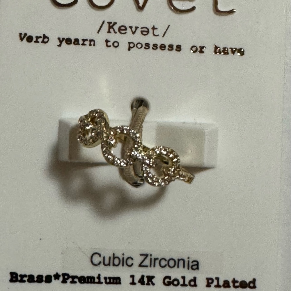 Covet gold ring size 7
